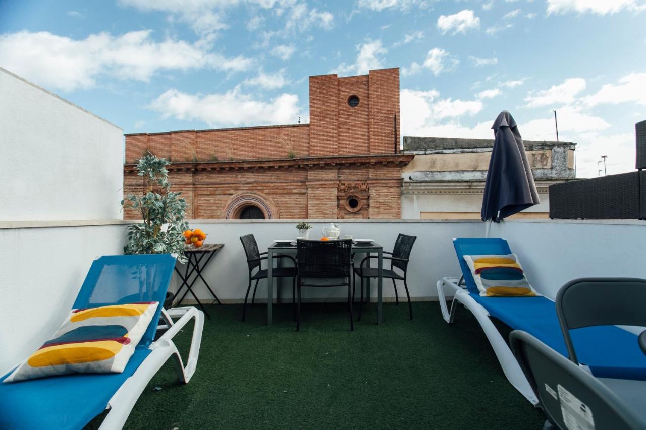 Plaza del Buen Suceso  Apartment Sevilla Bagian luar foto