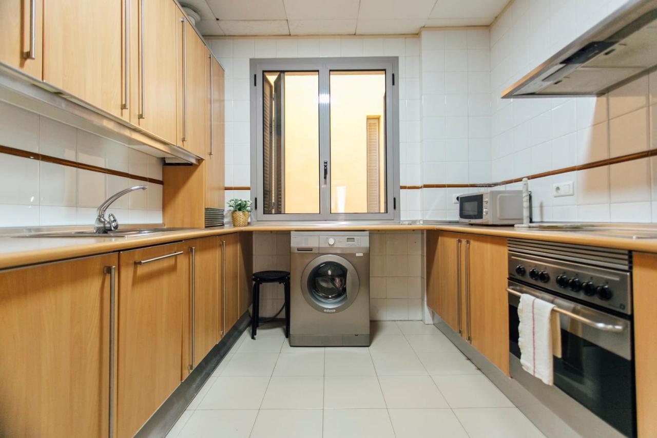 Plaza del Buen Suceso  Apartment Sevilla Bagian luar foto