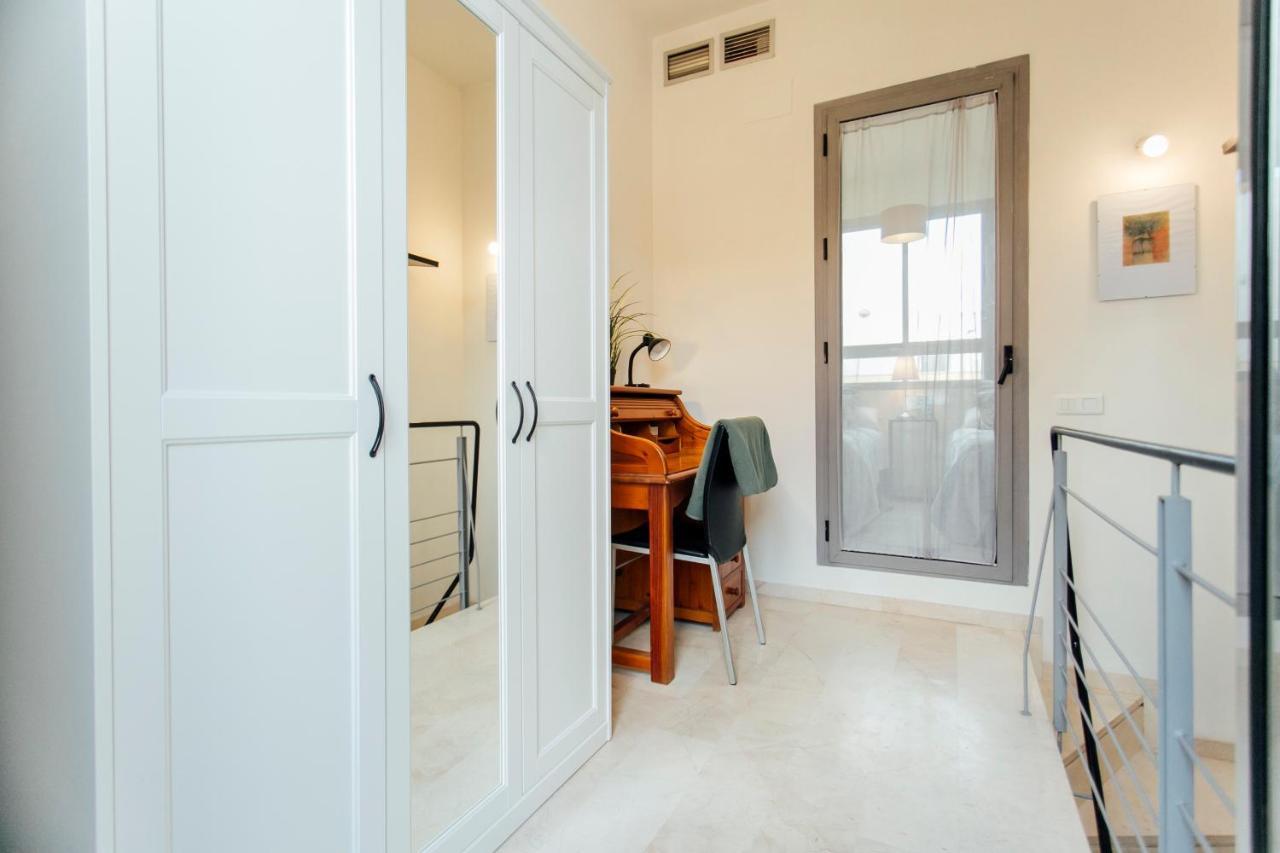 Plaza del Buen Suceso  Apartment Sevilla Bagian luar foto
