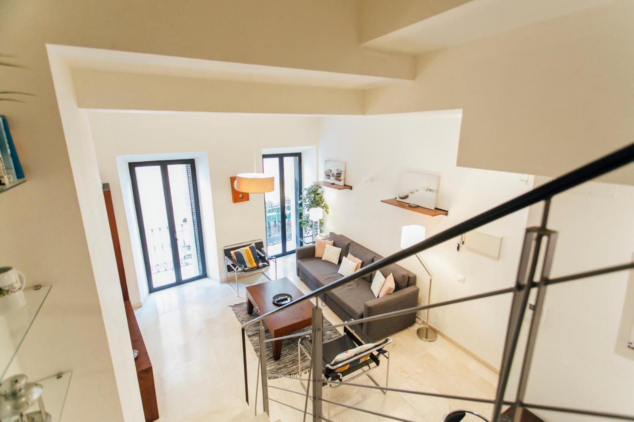 Plaza del Buen Suceso  Apartment Sevilla Bagian luar foto