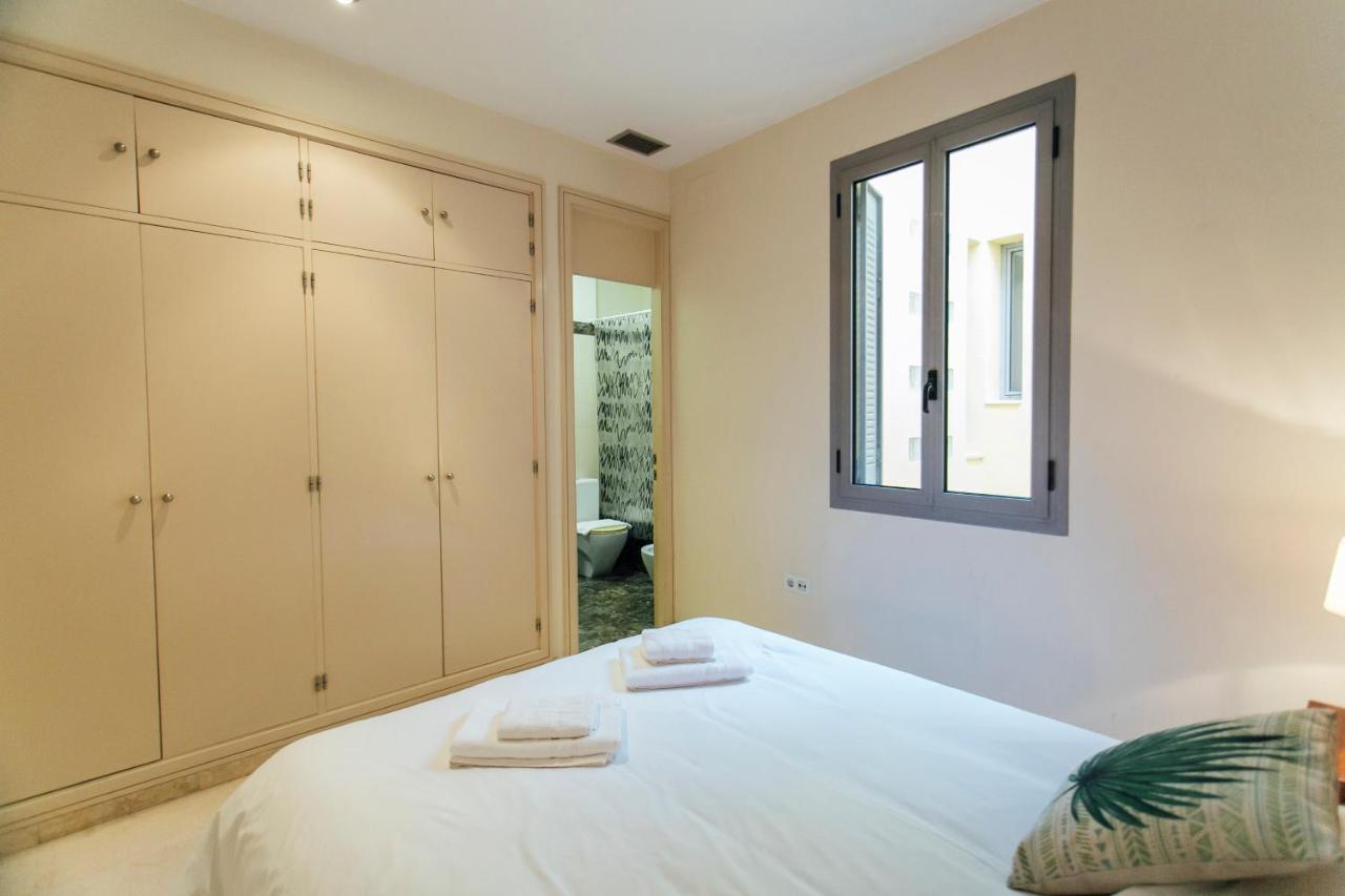 Plaza del Buen Suceso  Apartment Sevilla Bagian luar foto